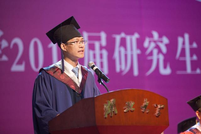 “最强大脑”李俊成 大学时每天5点半起床训练